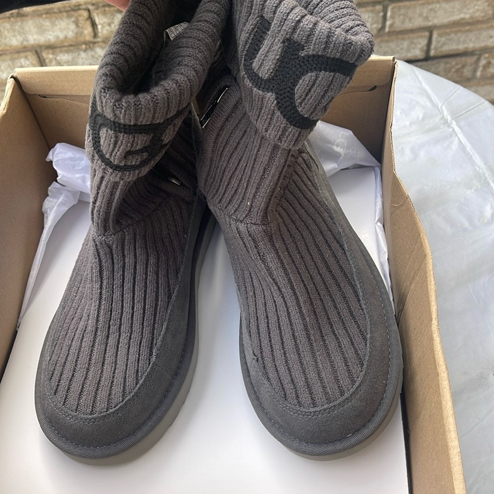 Ugg knit bootie